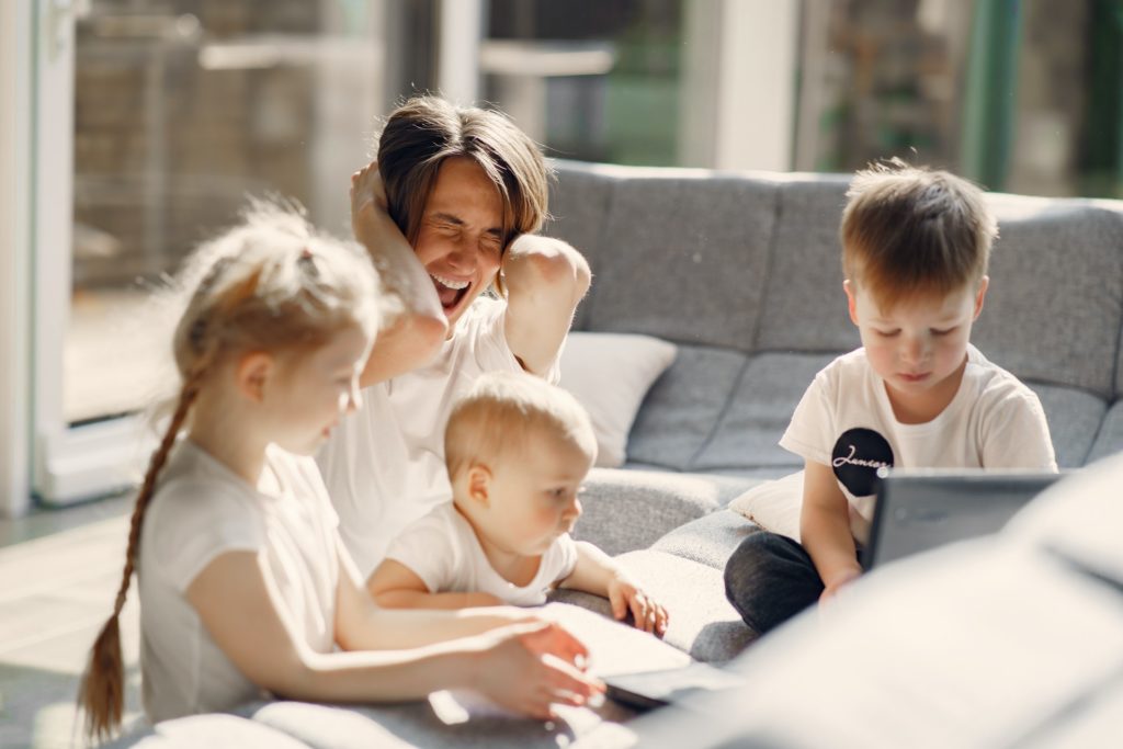 difficult-parenting-moments