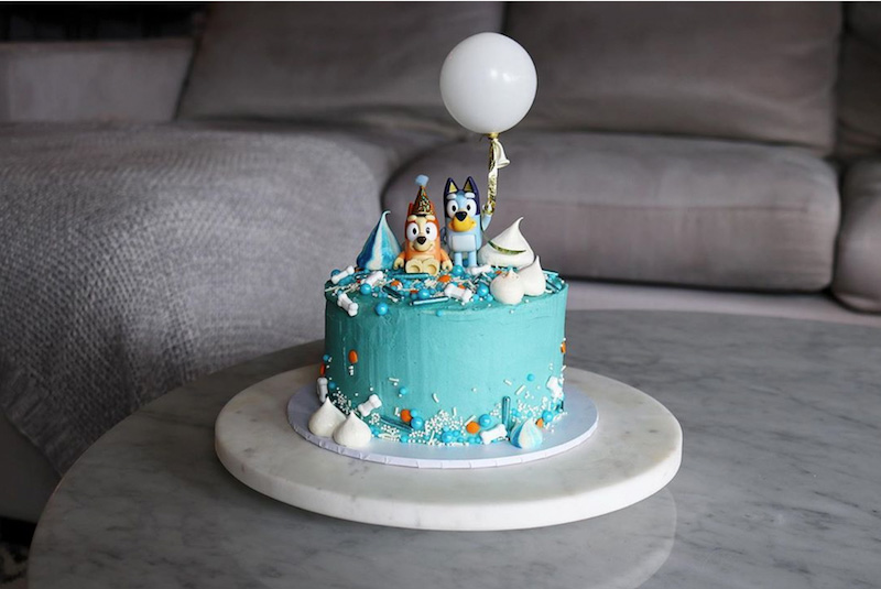 DIY Bluey cake
