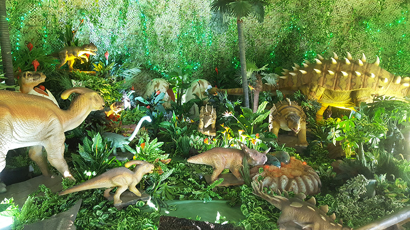 Hunter Valley Gardens dinosaur display Hunter Valley Gardens dinosaur display