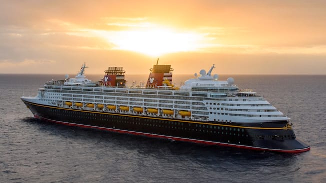 Disney Wonder cruise ship